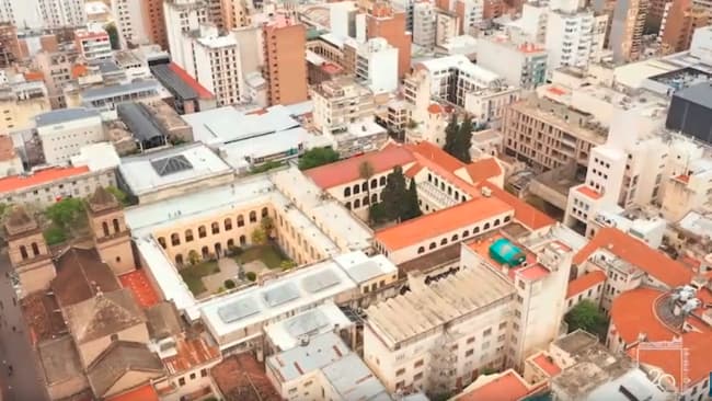Visita guiada por la Manzana Jesuítica
